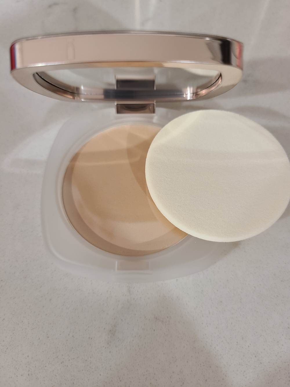La Mer The Sheer Pressed Powder